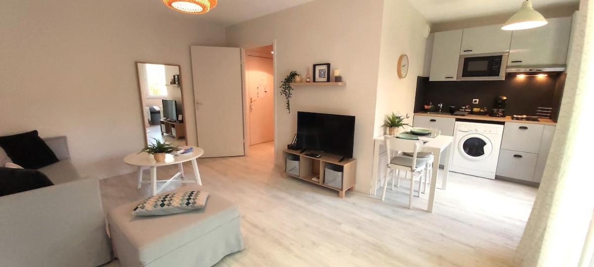 Les Capitouls - Avec Entree Autonome, Clim Neuve, Jardin, Parking Prive & Sa Piscine ! - Apartment Toulouse Exterior photo